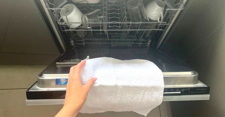 W końcu mam suche naczynia po wyjęciu ze zmywarki! Wystarczył prosty trik