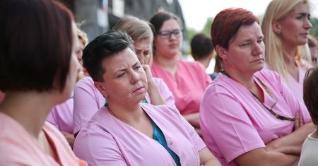 Chcą zatrudnić pielęgniarki z Ukrainy i Białorusi. "Absurdalny pomysł"