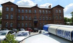 Mazowieckie: Ze stawu na terenie szpitala w Tworkach wyłowiono zwłoki