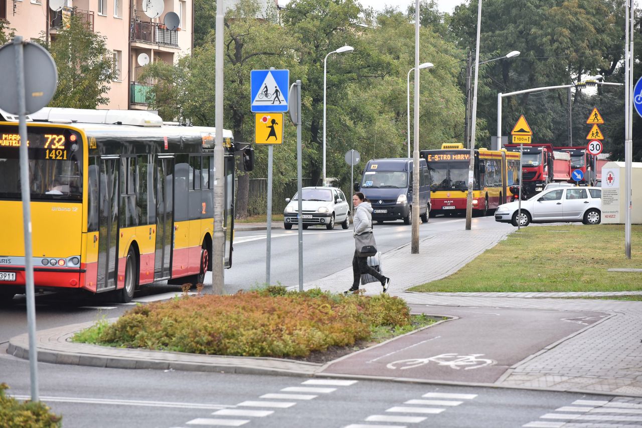 Radni Białołęki zrobili test. "Najszybciej do centrum dojechał rower, a ostatni był autobus"