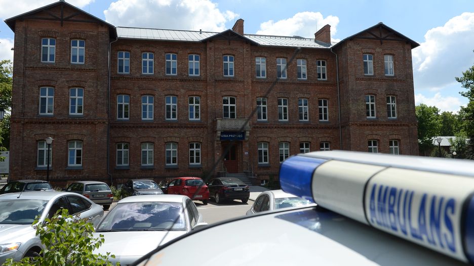 Zagrożone oddziały rocznie przyjmują 1200 pacjentów