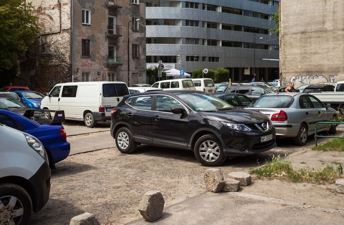 Wola. Parkingi tylko dla mieszkańców. Od marca wjazd z identyfikatorem