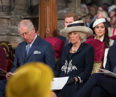 Królowa Elżbieta II obawia się Meghan Markle. "Zaakceptowała to małżeństwo, choć niechętnie"