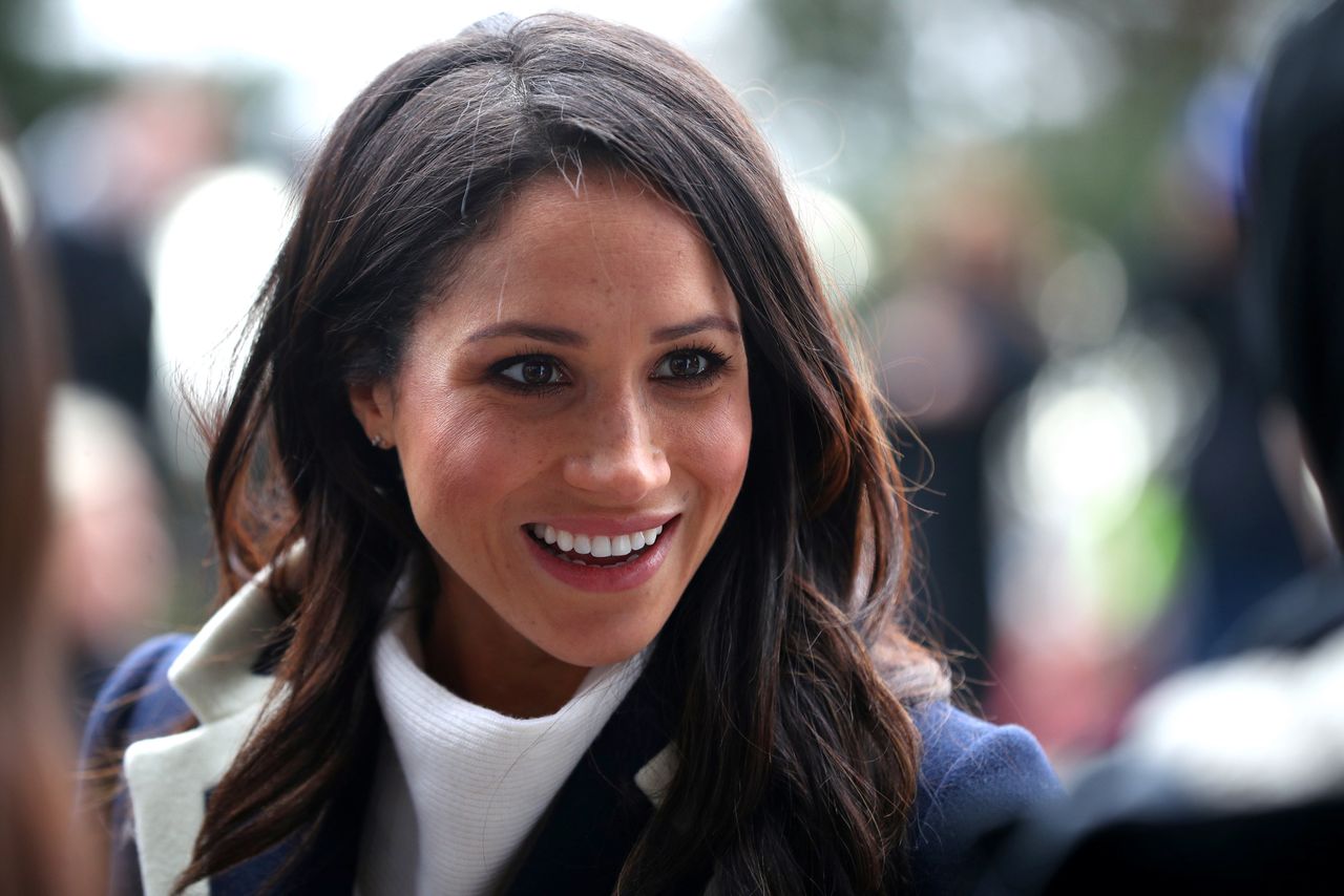 Meghan Markle dostała "opiekunkę". Królowa chce, by ktoś miał na nią oko