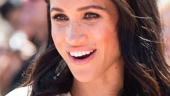 16-letnia Meghan Markle pozuje ze swoim PIERWSZYM CHŁOPAKIEM na szkolnej potańcówce