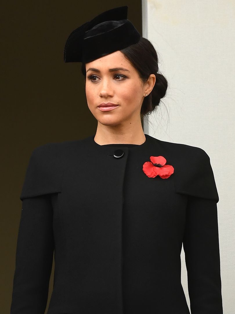 Meghan Markle ma problemy. Tym razem chodzi o fryzurę