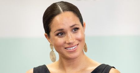 Meghan Markle nie jest już gwiazdką Hollywood. Ekspertka od mowy ciała przeanalizowała jej gesty