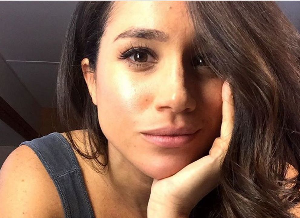 Meghan nie ma łatwo, a jeszcze nawet nie została żoną księcia. 