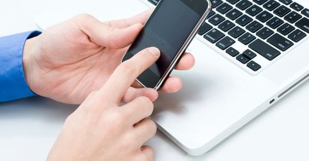 Uważaj na te SMS-y. Podszywają się pod komornika