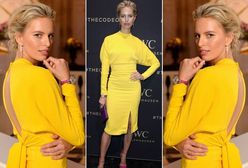 LOOK OF THE DAY: Karolina Kurkova stawia na kolor