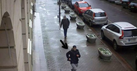Mężczyzna wyłudził 100 tys. zł metodą "na policjanta". Policja publikuje jego zdjęcie. Rozpoznajesz go?