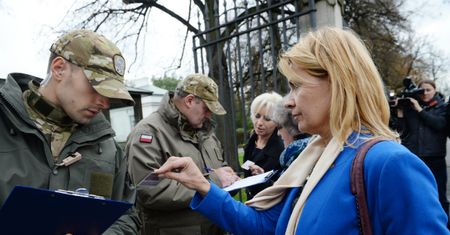 Córka ofiary katastrofy smoleńskiej zażądała odszkodowania. Spłaci nim kredyt hipoteczny