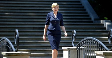 Na premierę "Smoleńska" prezydent musiał wybrać się sam. Pierwsza dama wolała zobaczyć w tym czasie film Woody'ego Allena