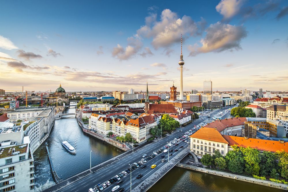 Berlin - miasto na weekend. Przyciąga wieloma atrakcjami kulturalnymi