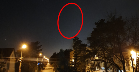 Satelity Starlink nad Warszawą! Mamy zdjęcia naszego czytelnika