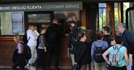 Tarcza antykryzysowa. Urlopowy problem firm i pracowników