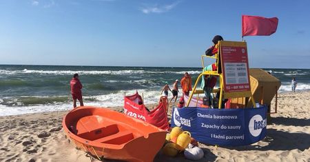 Na plaży w Darłówku mówi się teraz tylko o tragedii. "Nie podchodź do wody"