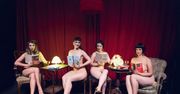 Naked Girls Reading, czyli Nagie Czytające Dziewczyny