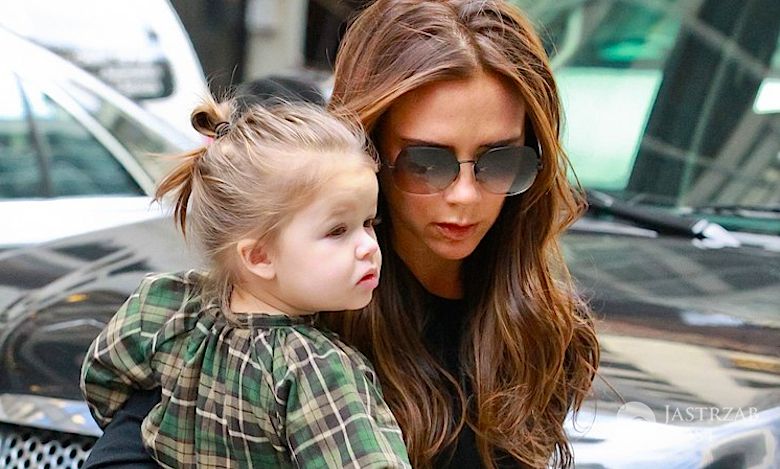 Victoria Beckham chwali się umiejętnościami 5-letniej Harper. Fani zniesmaczeni