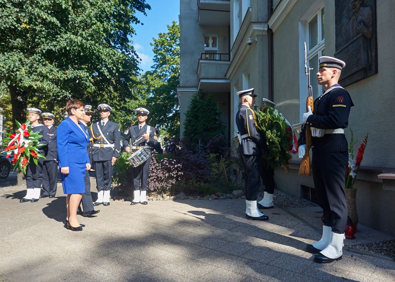 Kampania wrześniowa swoją drogą. Jest też rocznica wystąpienia Lecha Kaczyńskiego na Westerplatte