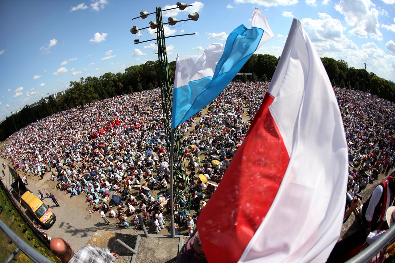 15 sierpnia - jakie święta obchodzimy tego dnia? Czy w najbliższy czwartek zrobimy zakupy?