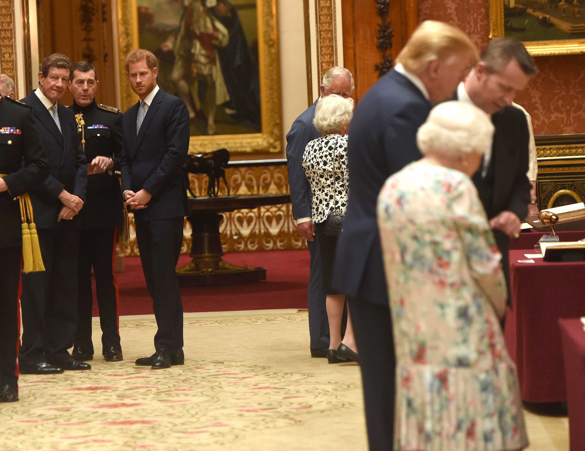 Książę Harry unika Donalda Trumpa