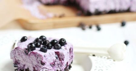 Sernik Blueberry Milkshake. Słodkie połączenie jagód i sera