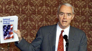 Generał Barry McCaffrey