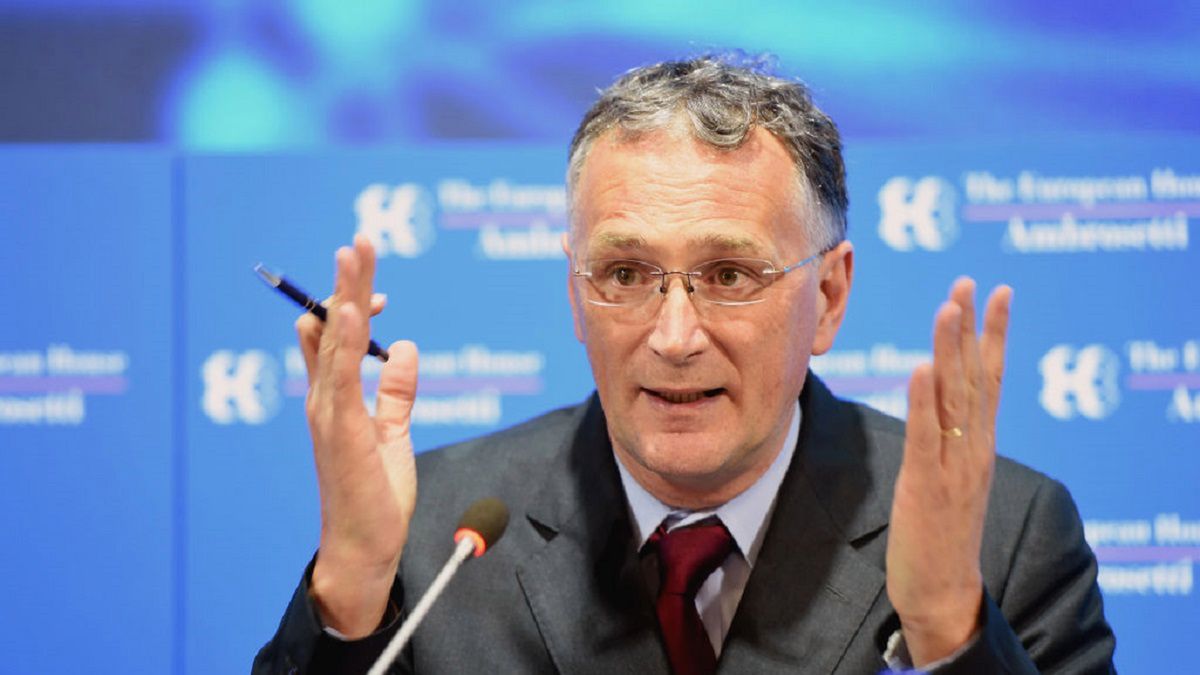 Mauro Ferrari rezygnuje ze stanowiska. Jest rozczarowany reakcją Europy na koronawirusa.