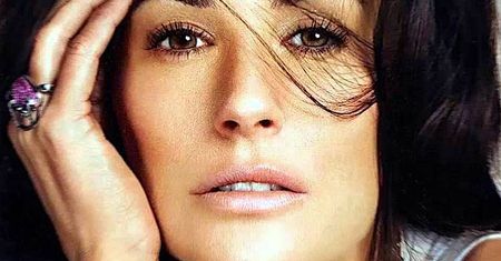 55-letnia Demi Moore jest znowu zakochana! Jej 25-letni chłopak to znany idol nastolatek!