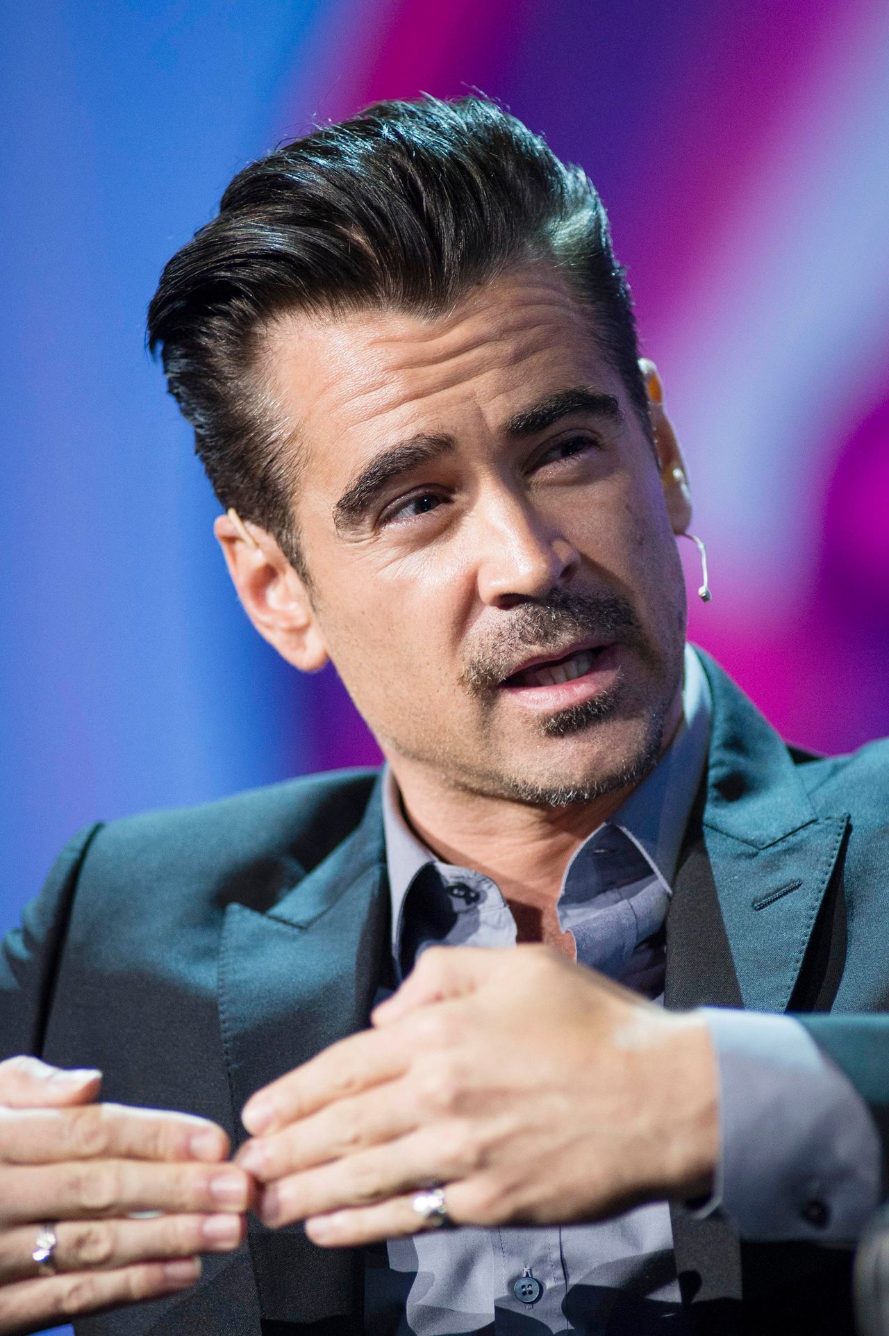 Klienci spożywczaka  na pewno go nie rozpoznali. Wynędzniały Colin Farrell na zdjęciach paparazzi [FOTO]