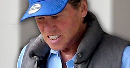 Śmiertelnie chory Val Kilmer odmawia przyjmowania leków! Aktor ma własny sposób na pokonanie raka!