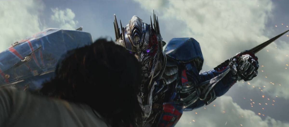 "Transformers: Ostatni Rycerz": spektakularny zwiastun nowego filmu Michaela Baya [WIDEO]