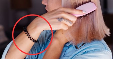 Nosisz gumki na nadgarstku? Prawdopodobnie tego nikt ci nie powiedział