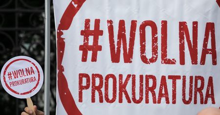 "Farma Trolli" w ministerstwie sprawiedliwości. "Iustitia" apeluje do sędziów wybranych za PiS
