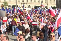 W sobotę marsze i protesty w Warszawie. Swoje trasy zmienią autobusy i tramwaje