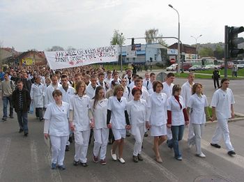 Biały marsz przeciw przemocy w Kielcach
