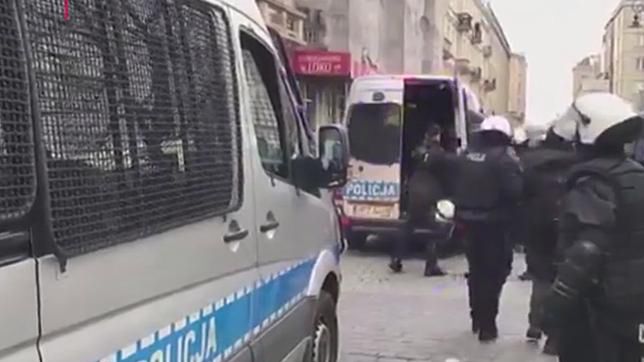 Policja zdecydowała się ujawnić twarz funkcjonariusza  Kulsona.