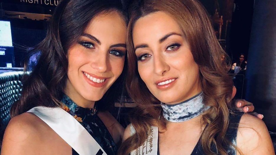 Miss Izraela i Miss Iraku podczas wyborów miss universe