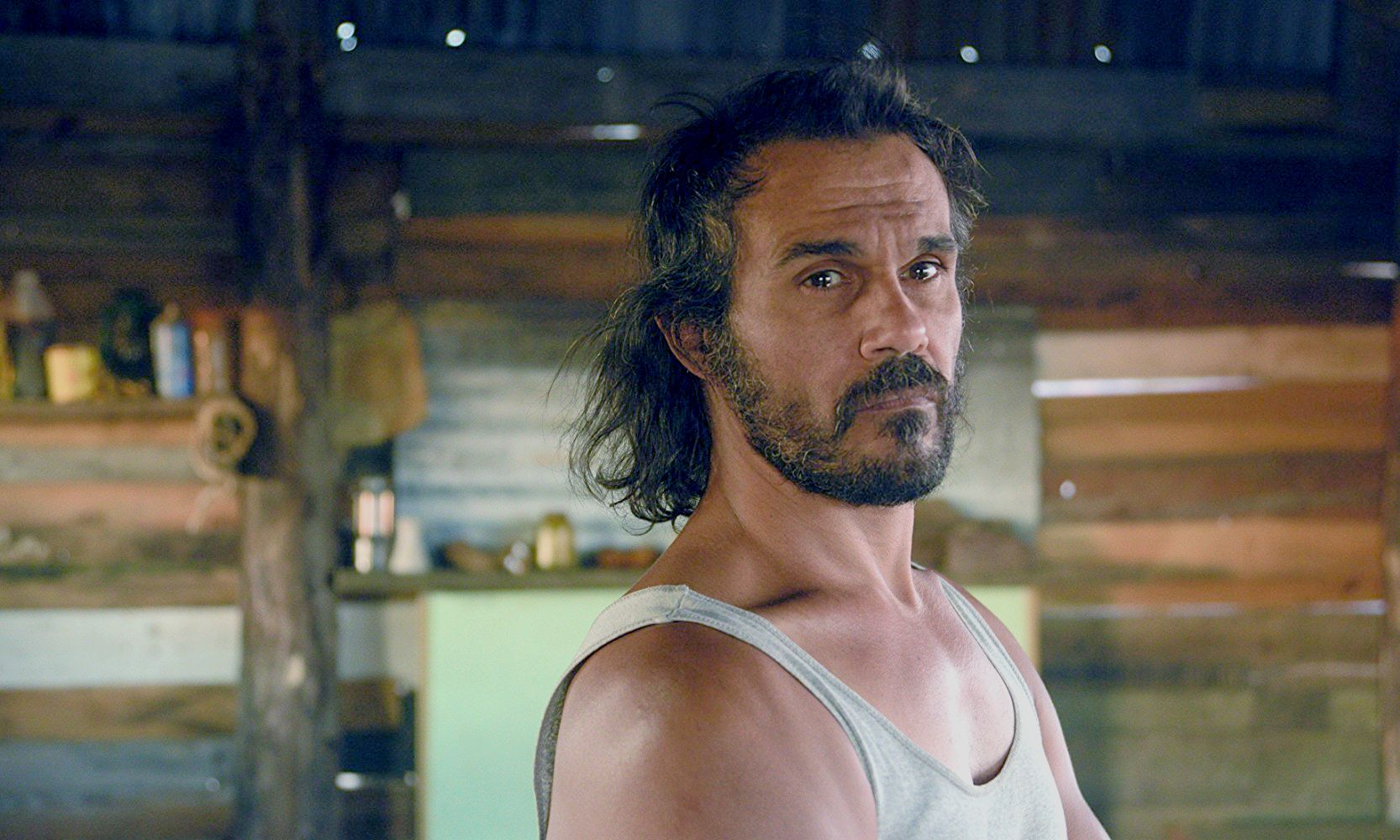 Aaron Pedersen w filmie "Goldstone"