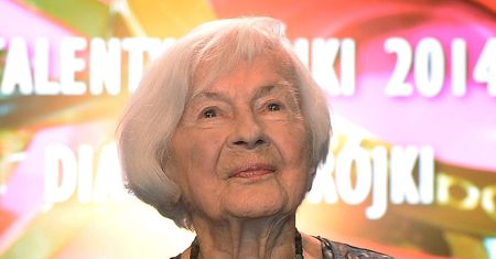 Danuta Szaflarska wreszcie ma nagrobek z prawdziwego zdarzenia