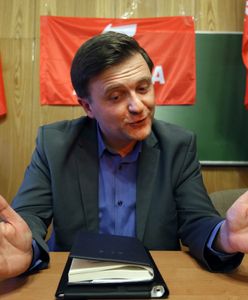 Ekscesy na rozprawie Mateusza Piskorskiego. Interweniowała policja