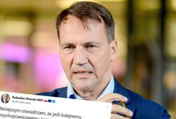 TVP pokazuje zdjęcia europosłów opozycji. Radosław Sikorski reaguje