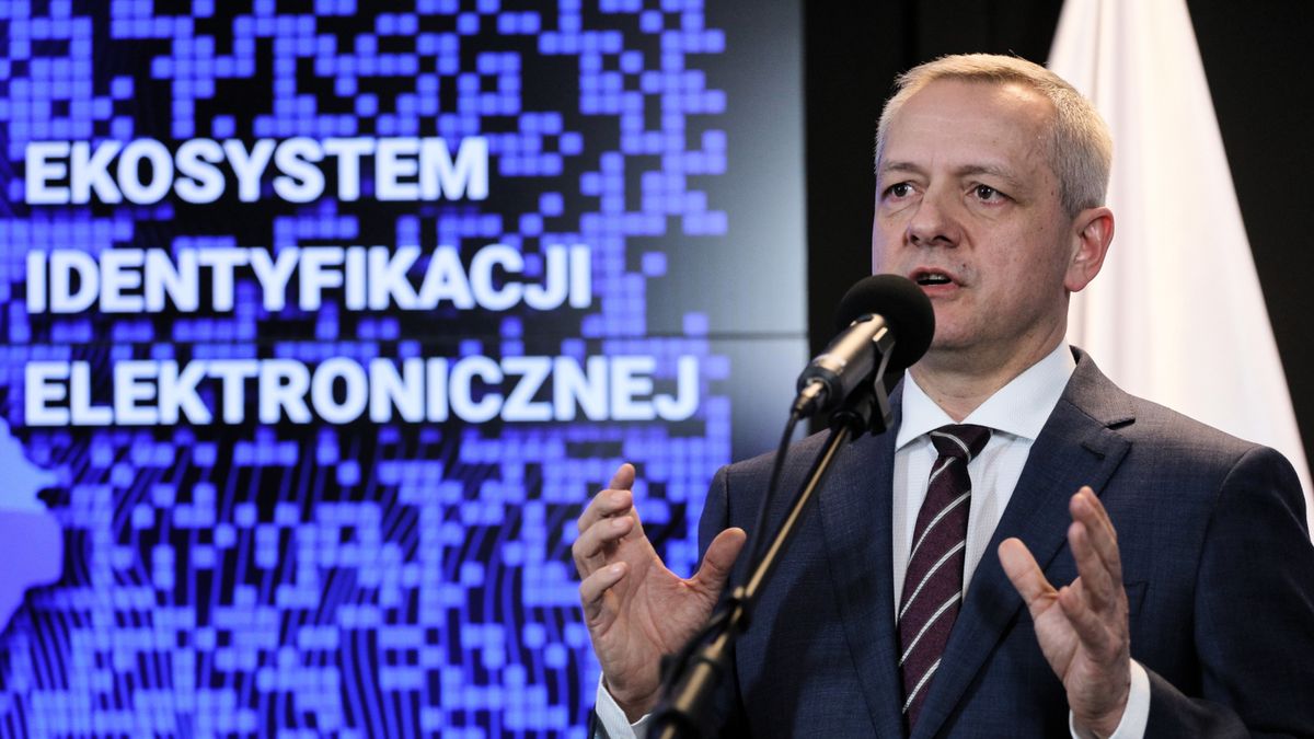 Można już składać wnioski o e-dowody. Zostaną wydane w ciągu kilku do kilkunastu dni