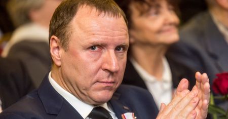 Kurski dla "wSieci": "Kuriozalny fake miał nas złamać, wzburzyć widzów i zmusić do wycofania ze zmian"