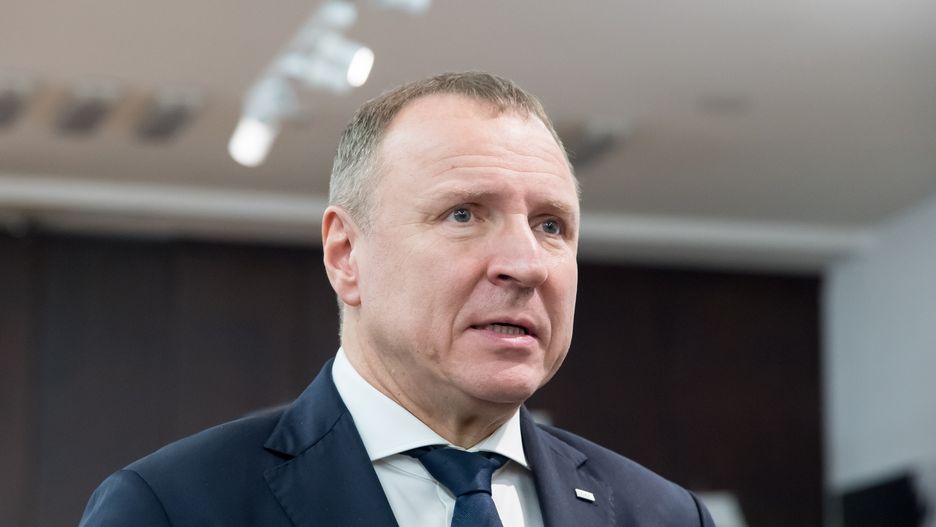 Jacek Kurski, prezes TVP, ma czekać na wyniki wyborów prezydenckich