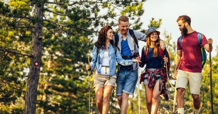 Wyprawy trekkingowe – podstawowe wyposażenie