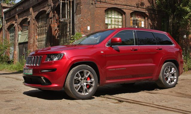 Jeep Grand Cherokee SRT: amerykański mięśniak