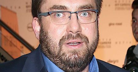 "Śpię po 2-3 godziny, ból rządzi moim mózgiem". Bartosz Węglarczyk niewyobrażalnie cierpi! Konieczne były operacje!