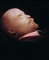 Gdzie przenieść Lenina i Stalina?